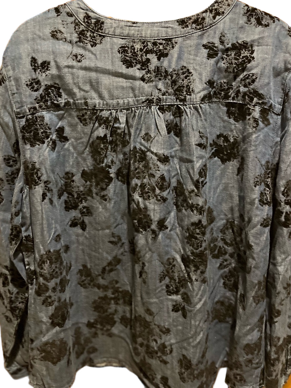 32. WOMENS CHICO’S 3/XL DETAIL TOP - Picture 5 of 5